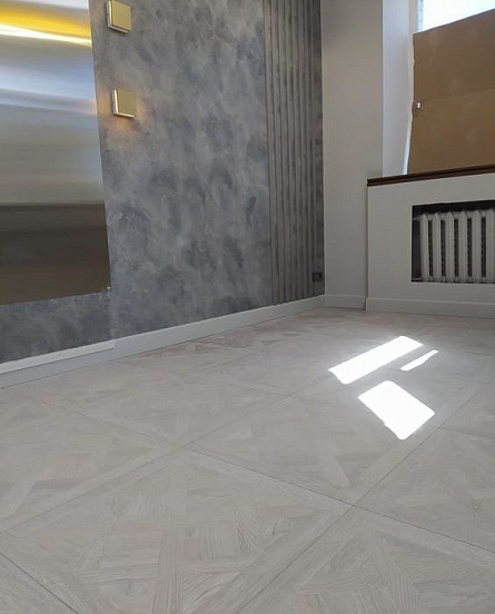 Versailles + Parquet Plus